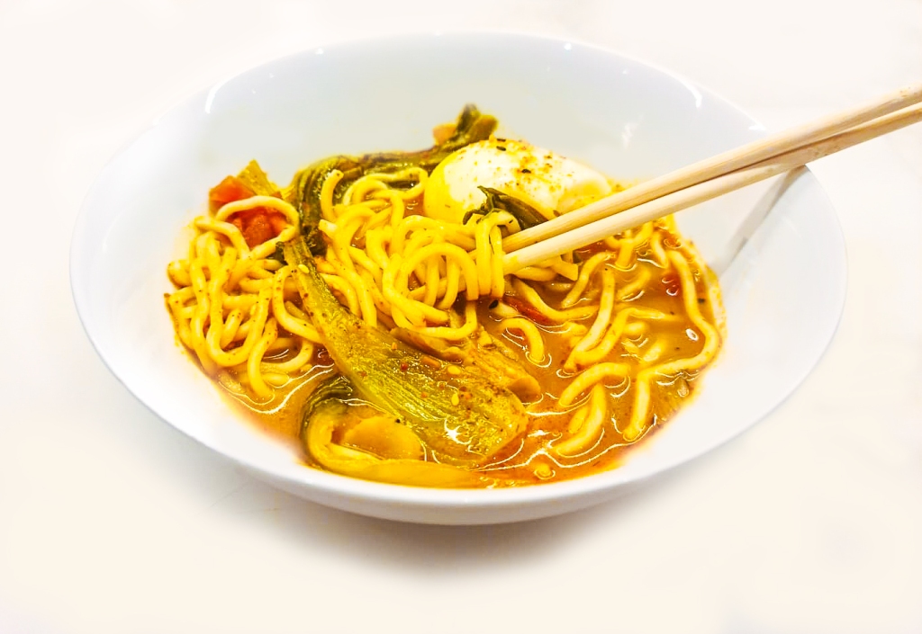 Spicy noodle broth